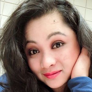 Meet your Posher, Suzy